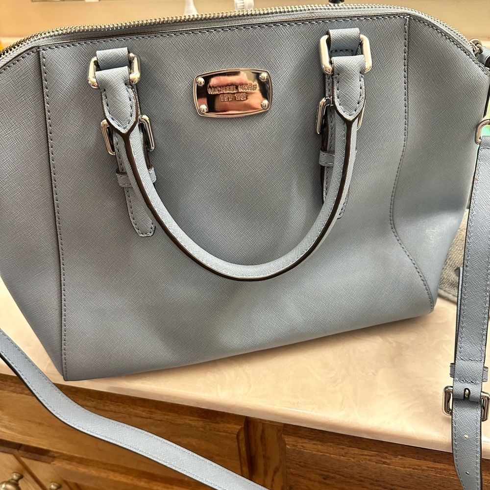Michael Kors handbag light blue in color - Picture 1 of 6
